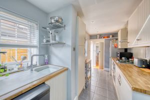 Kitchen- click for photo gallery